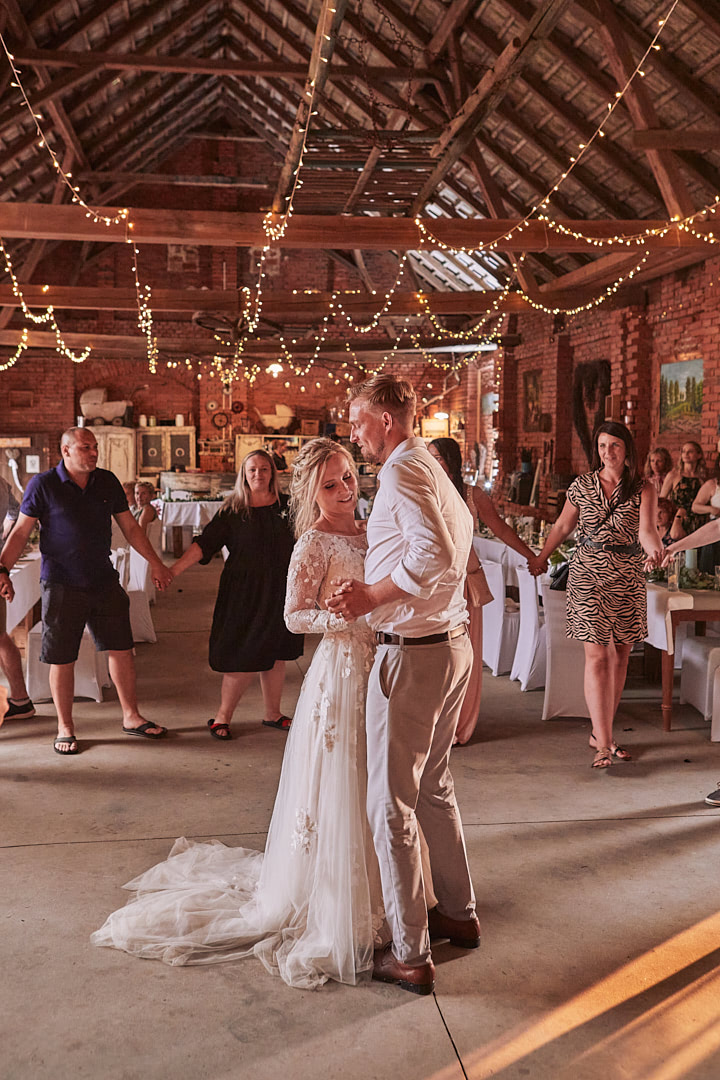 036 svatba ve stodole plzen